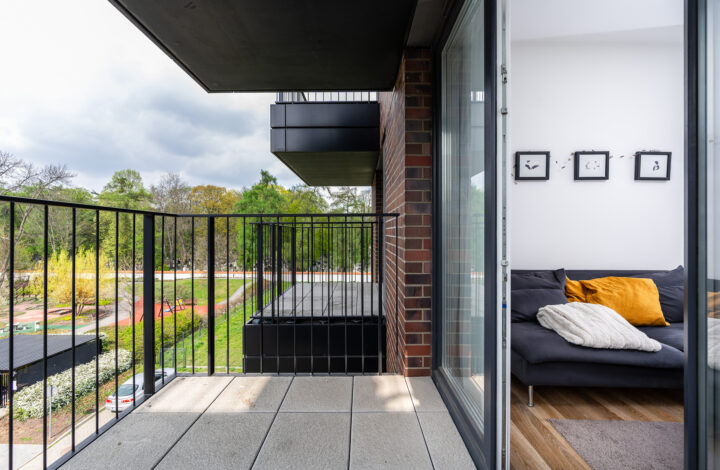 Сучасна квартира з балконом | Steam Park