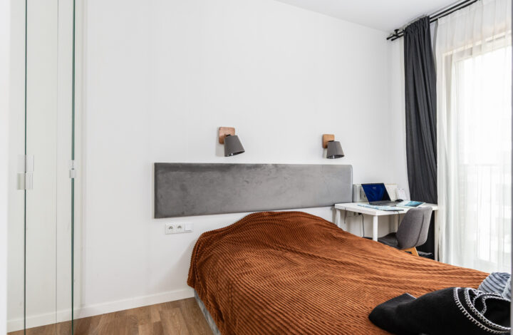 Сучасна квартира з балконом | Steam Park