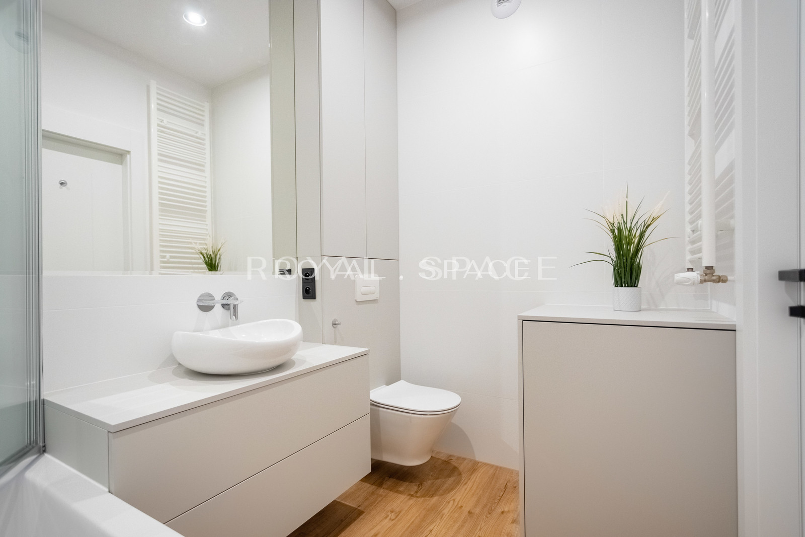 Modern apartment on Rakowicka Street