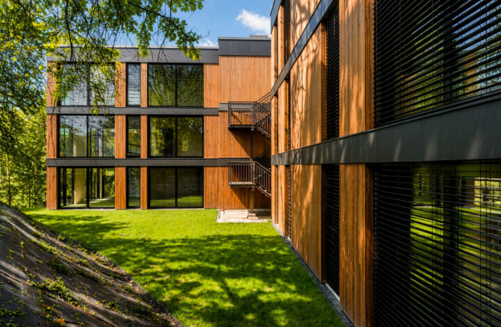 Dwupoziomowy apartament z ogrodem | 02