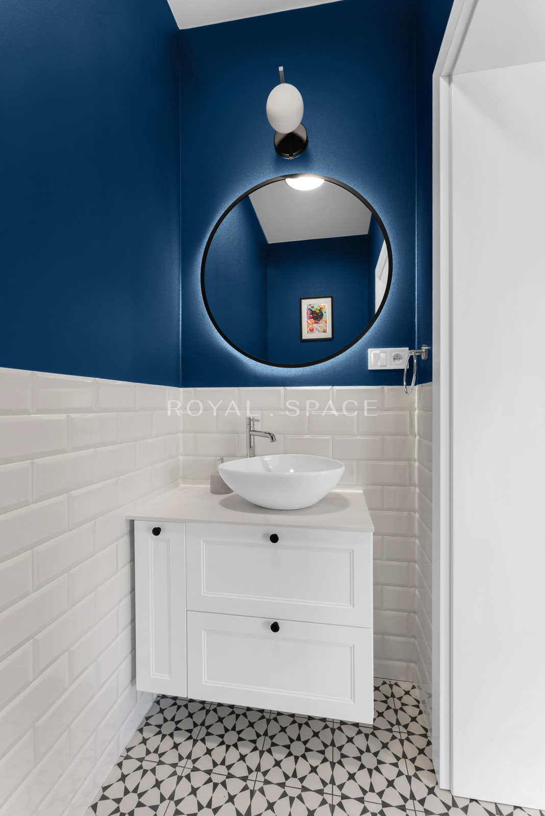 New unique house with a garden!