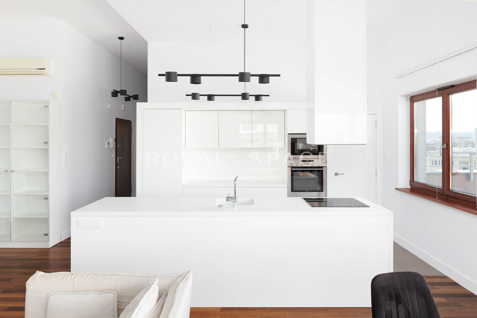 Пентхаус з терасою 180м² | Кроводжа