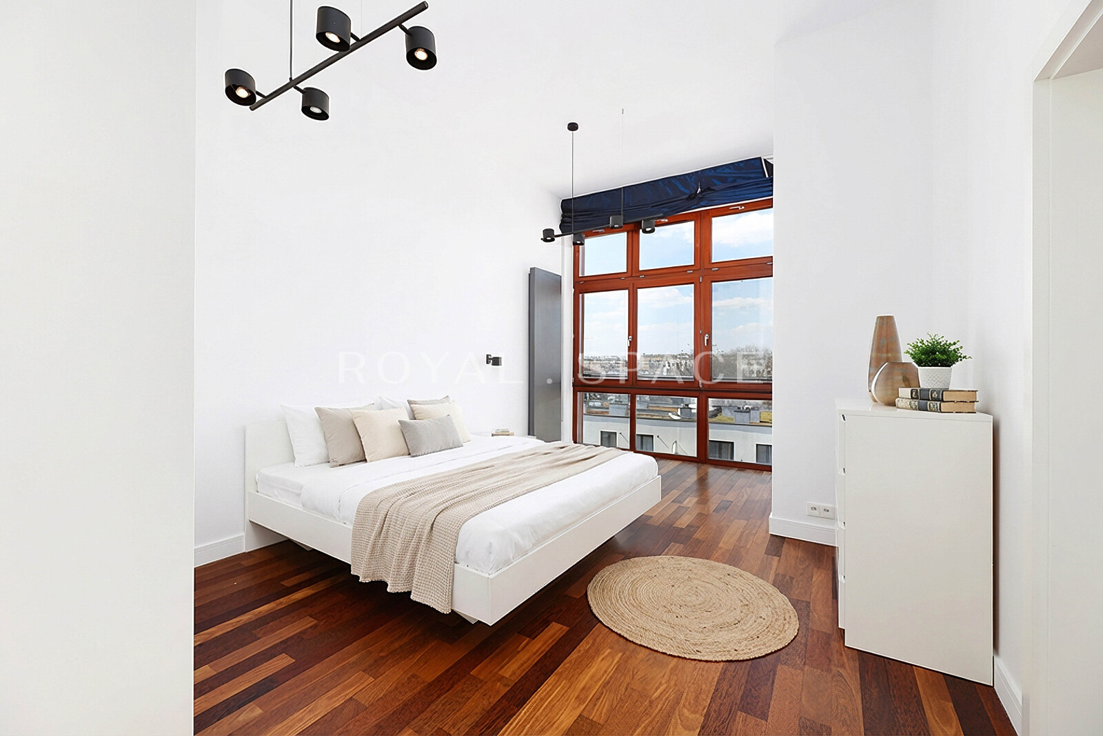 Пентхаус з терасою 180м² | Кроводжа