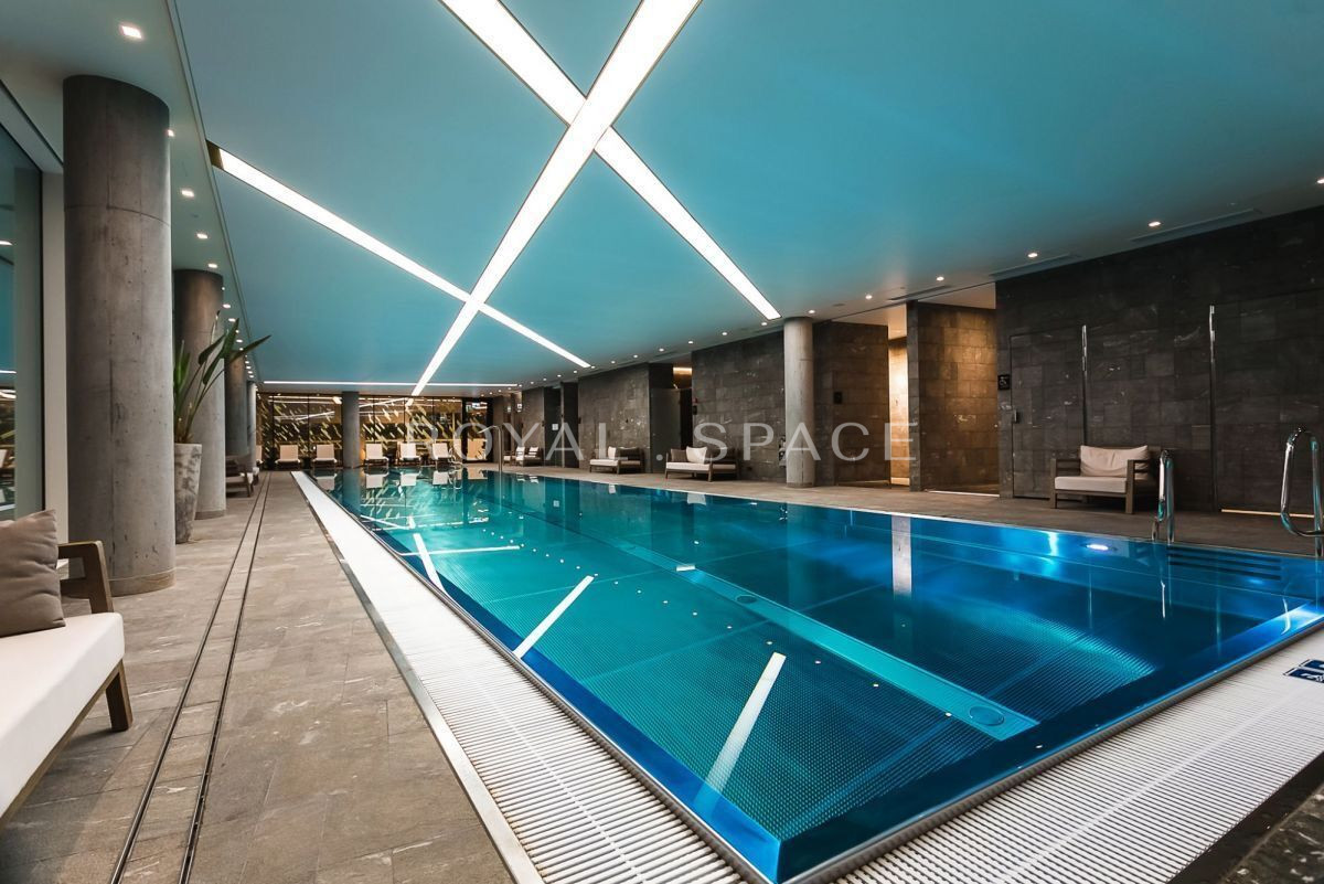 Апартаменти преміум з панорамним видом | Złota 44