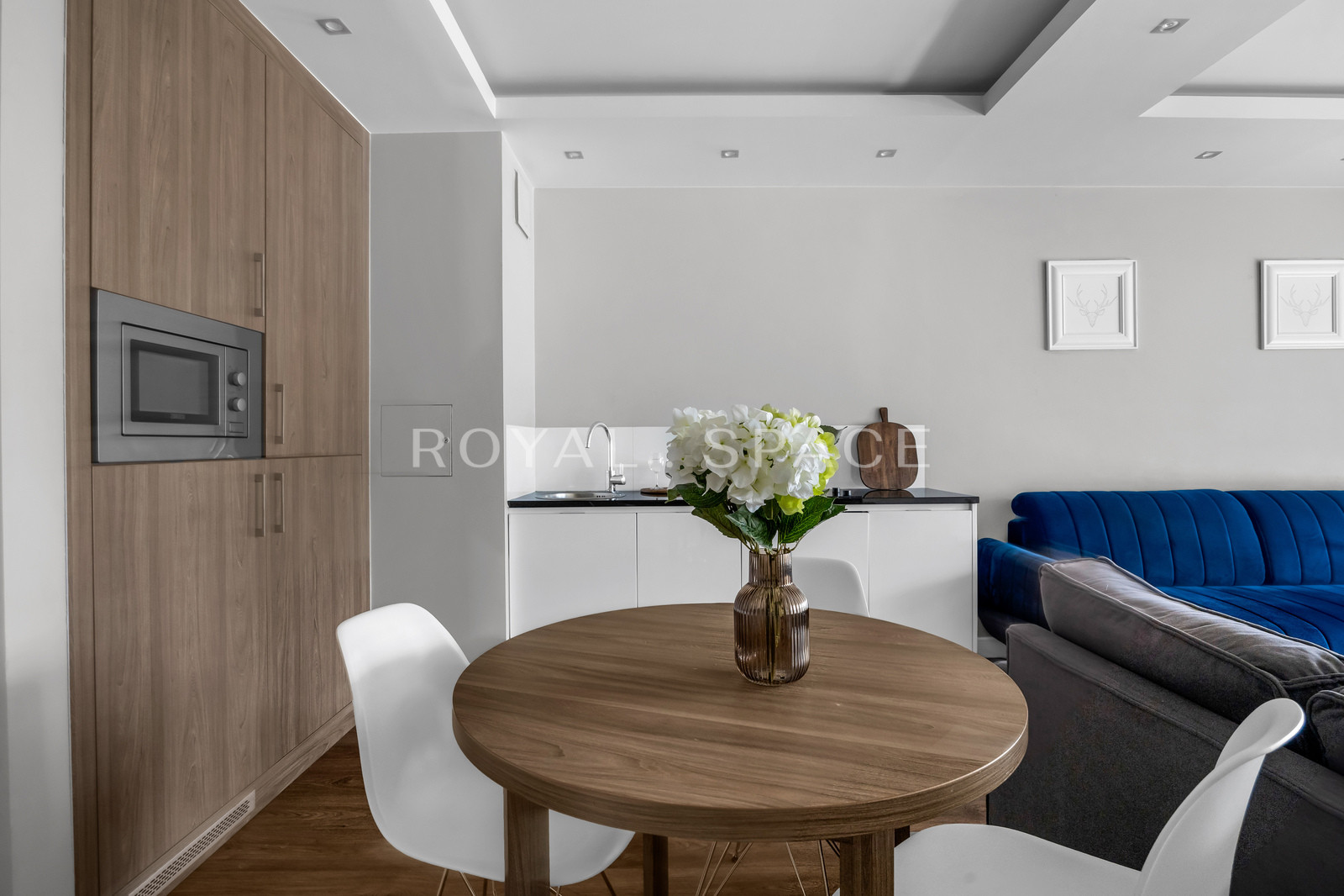 Apartment with Large Balcony and View | Oxygen