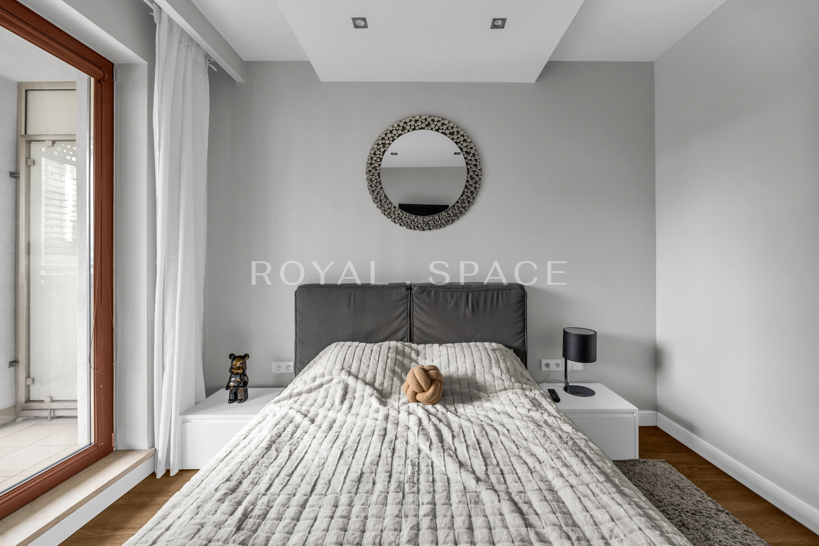 Apartment with Large Balcony and View | Oxygen
