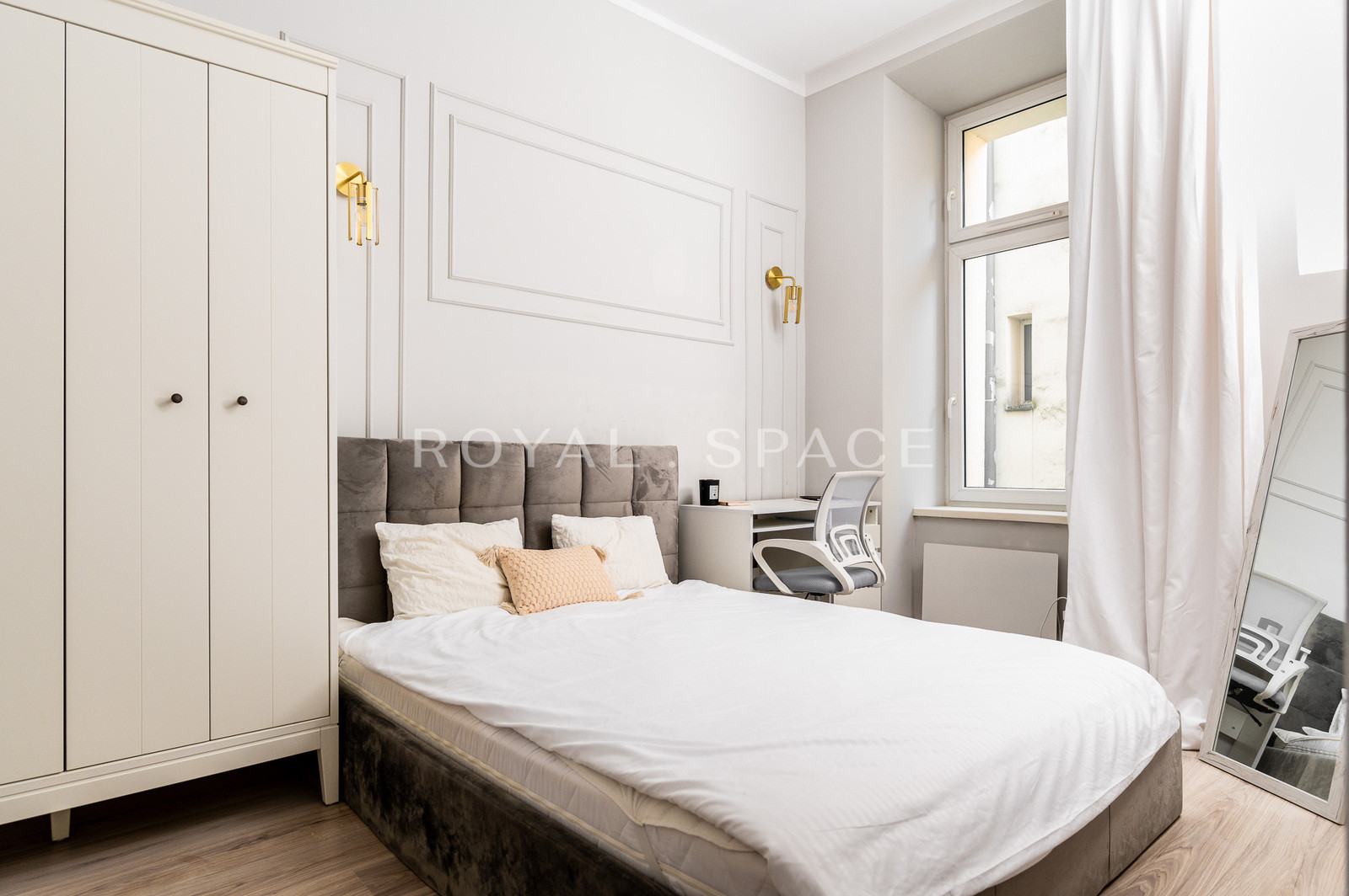 Затишна квартира на Kazimierz | стелі 3 м!