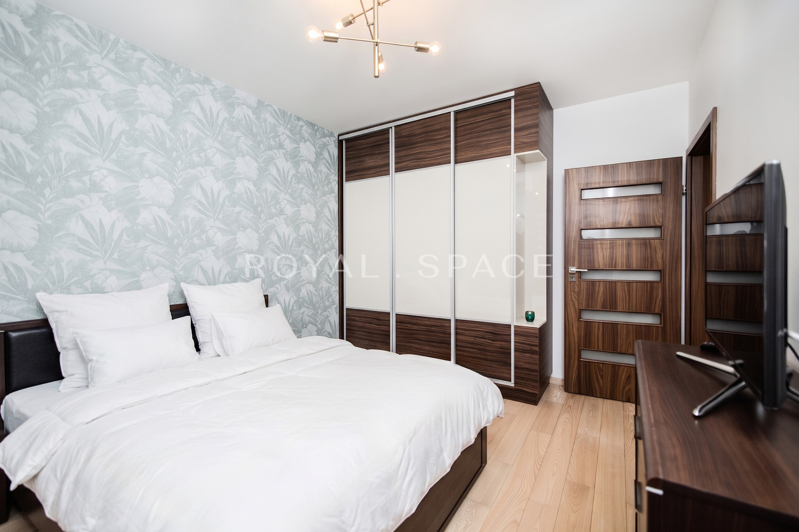 Przestronny apartament z tarasem – Wiślane Tarasy