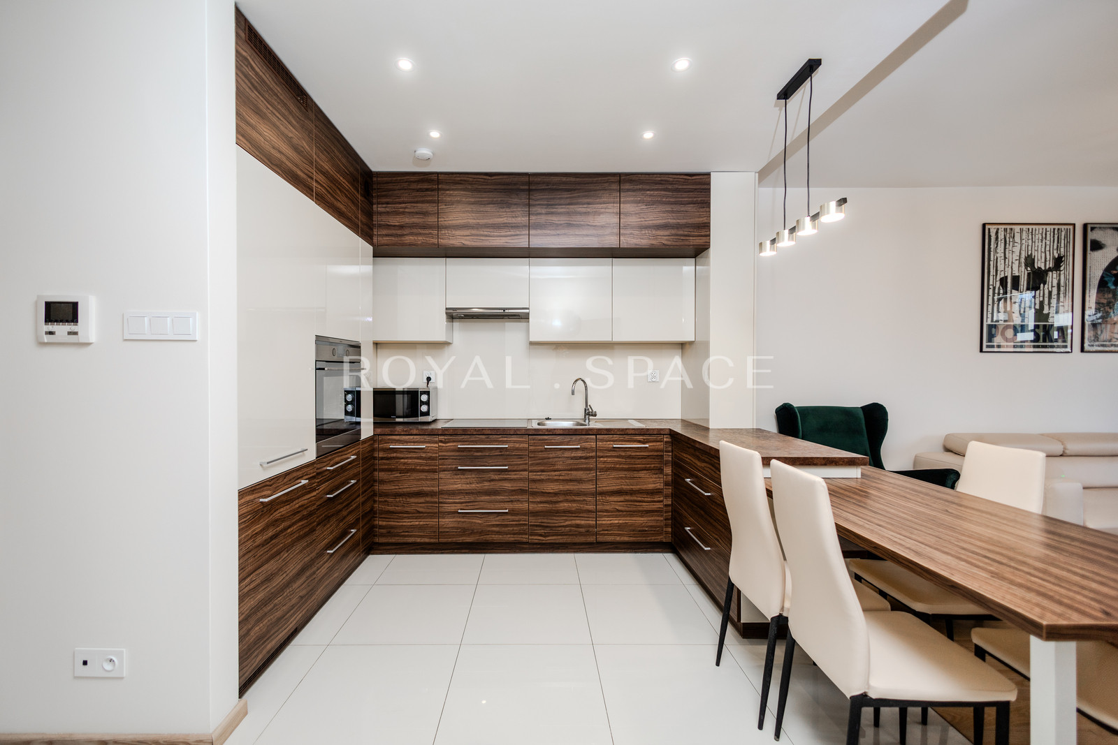 Przestronny apartament z tarasem – Wiślane Tarasy