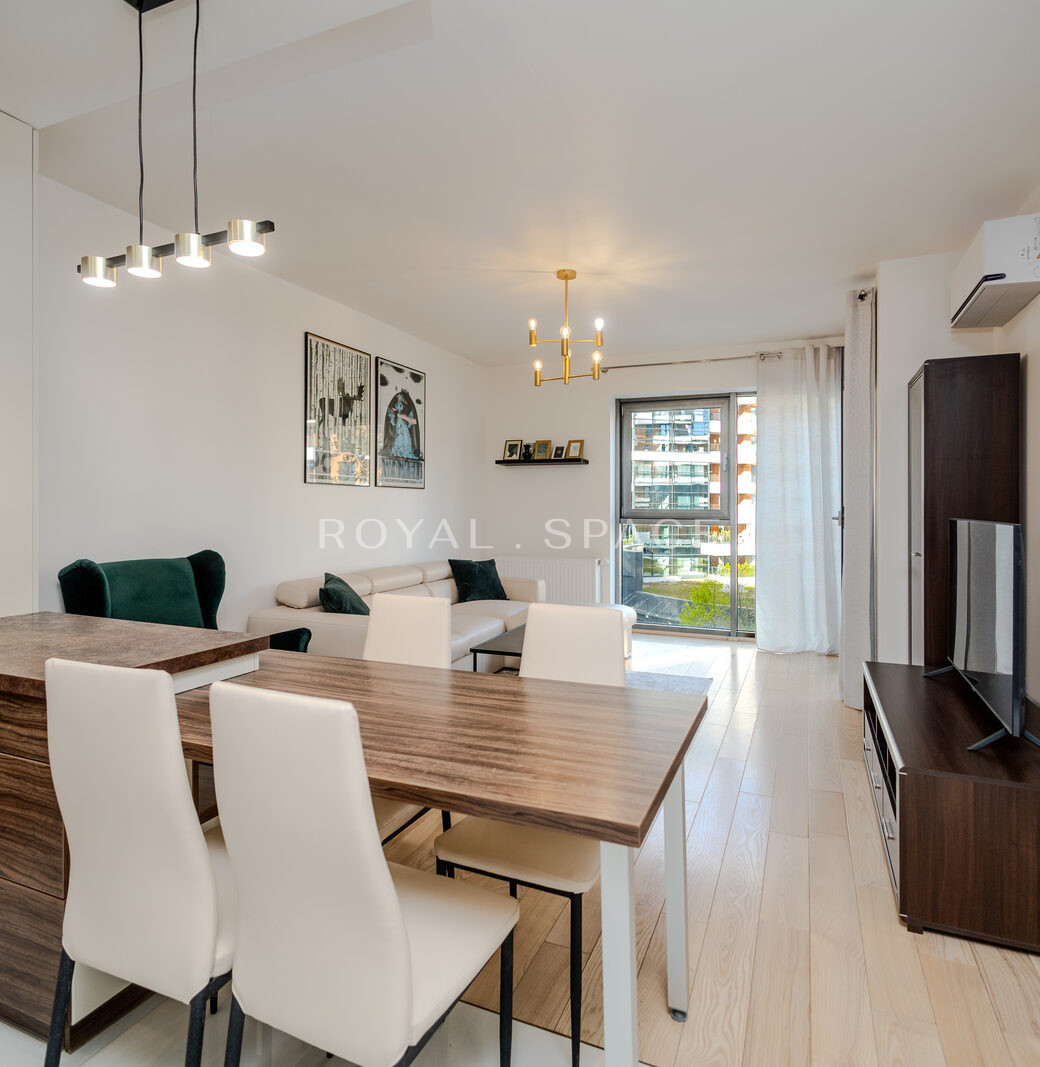 Przestronny apartament z tarasem – Wiślane Tarasy