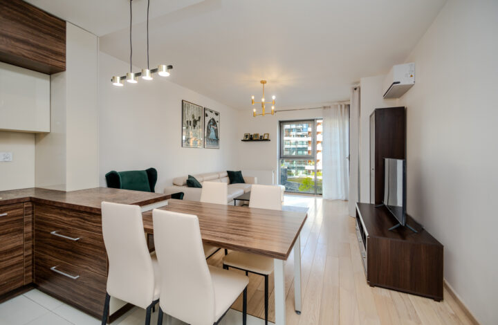 Przestronny apartament z tarasem - Wiślane Tarasy