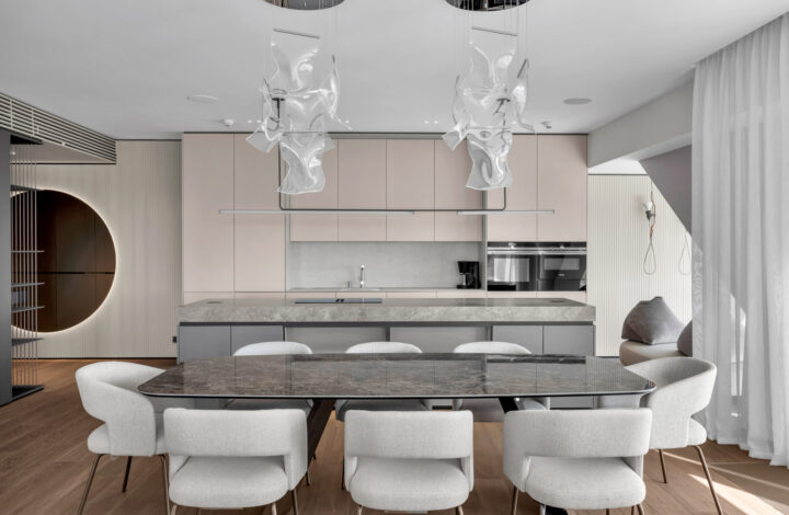 Złota 44 | Apartament z panoramicznym widokiem