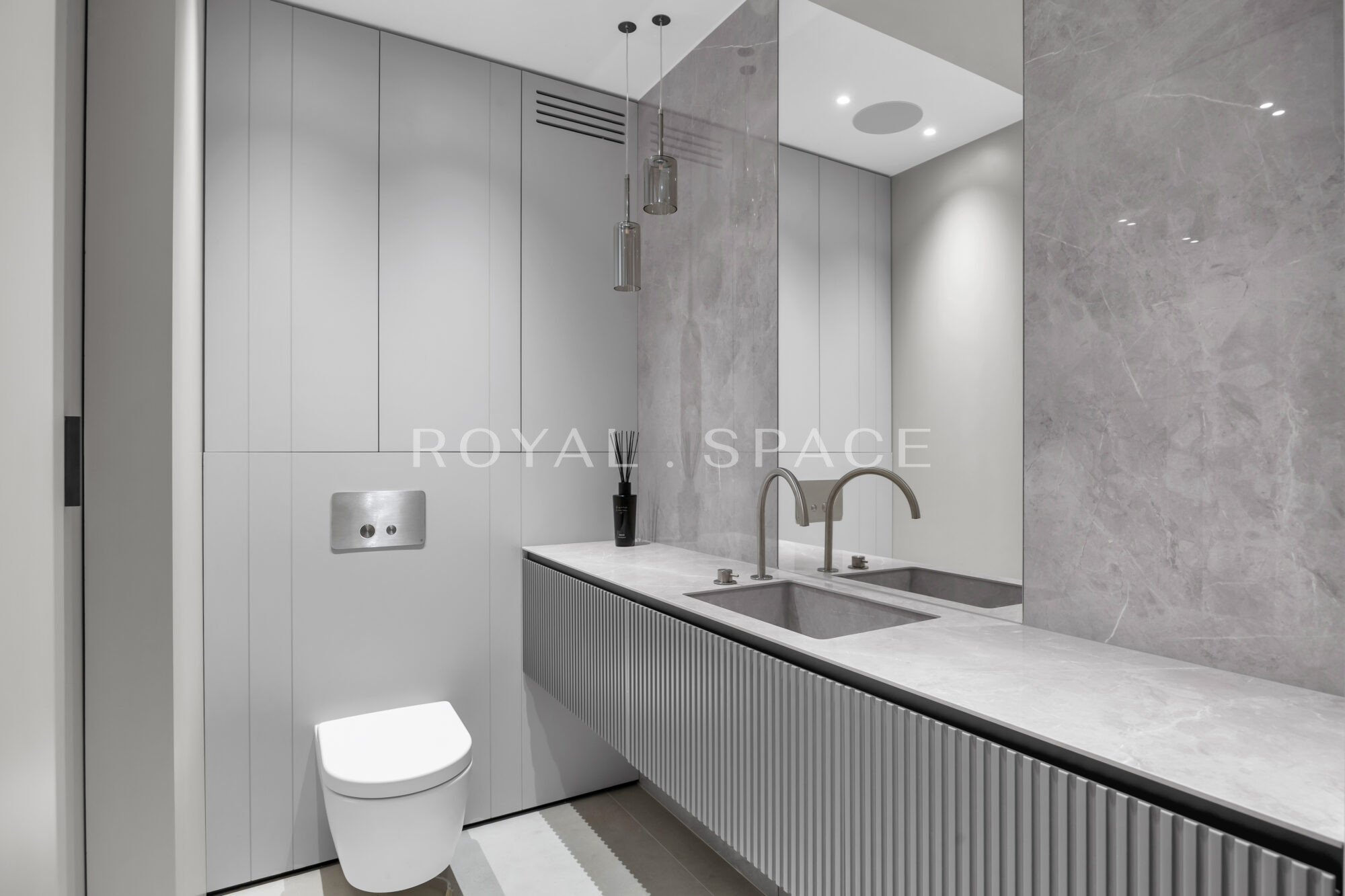 Złota 44 | Apartament z panoramicznym widokiem