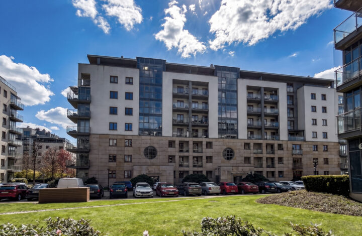 Designerski apartament | Wiślane Tarasy