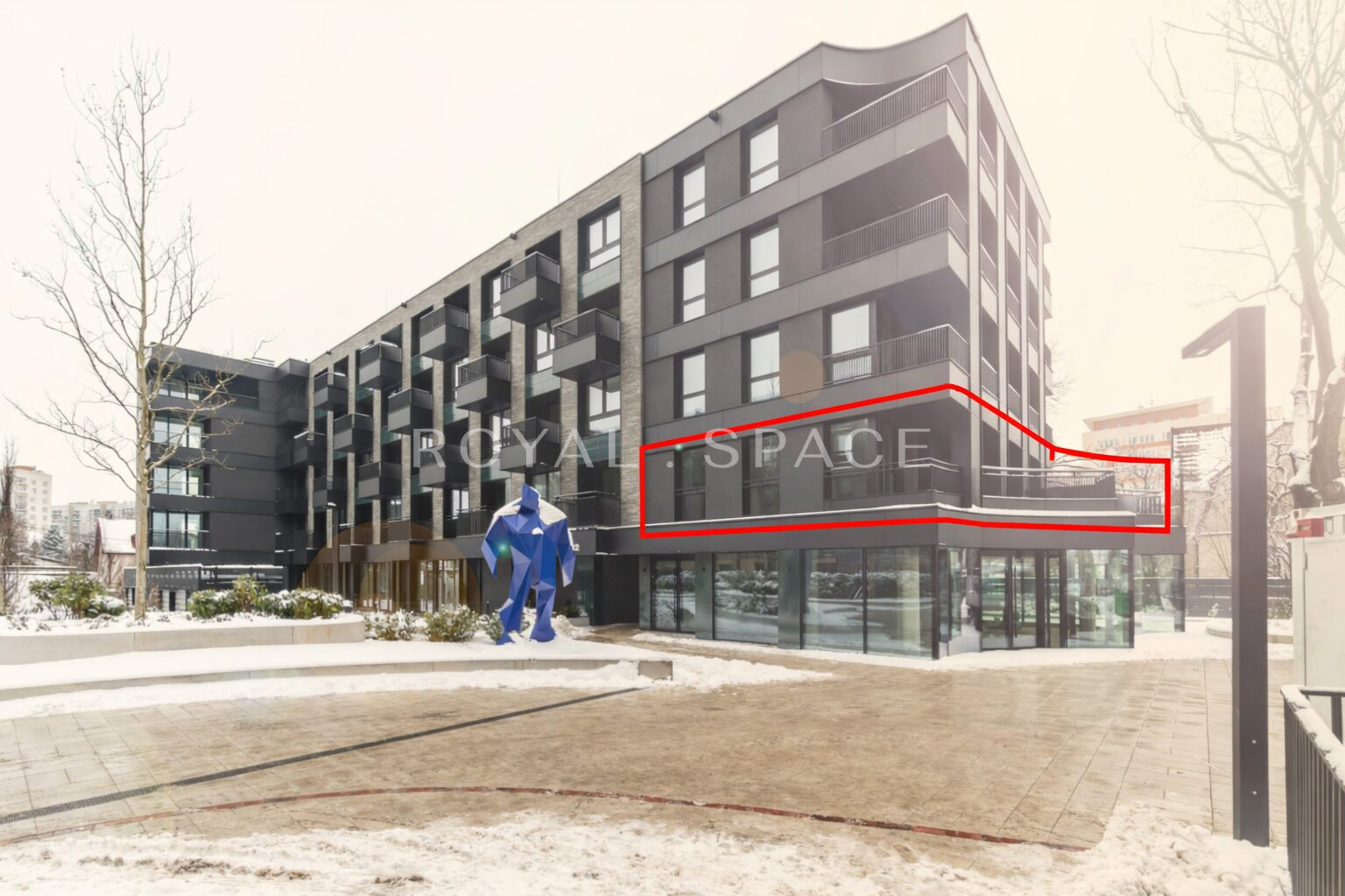 3-room apartment with a 20-meter square terrace