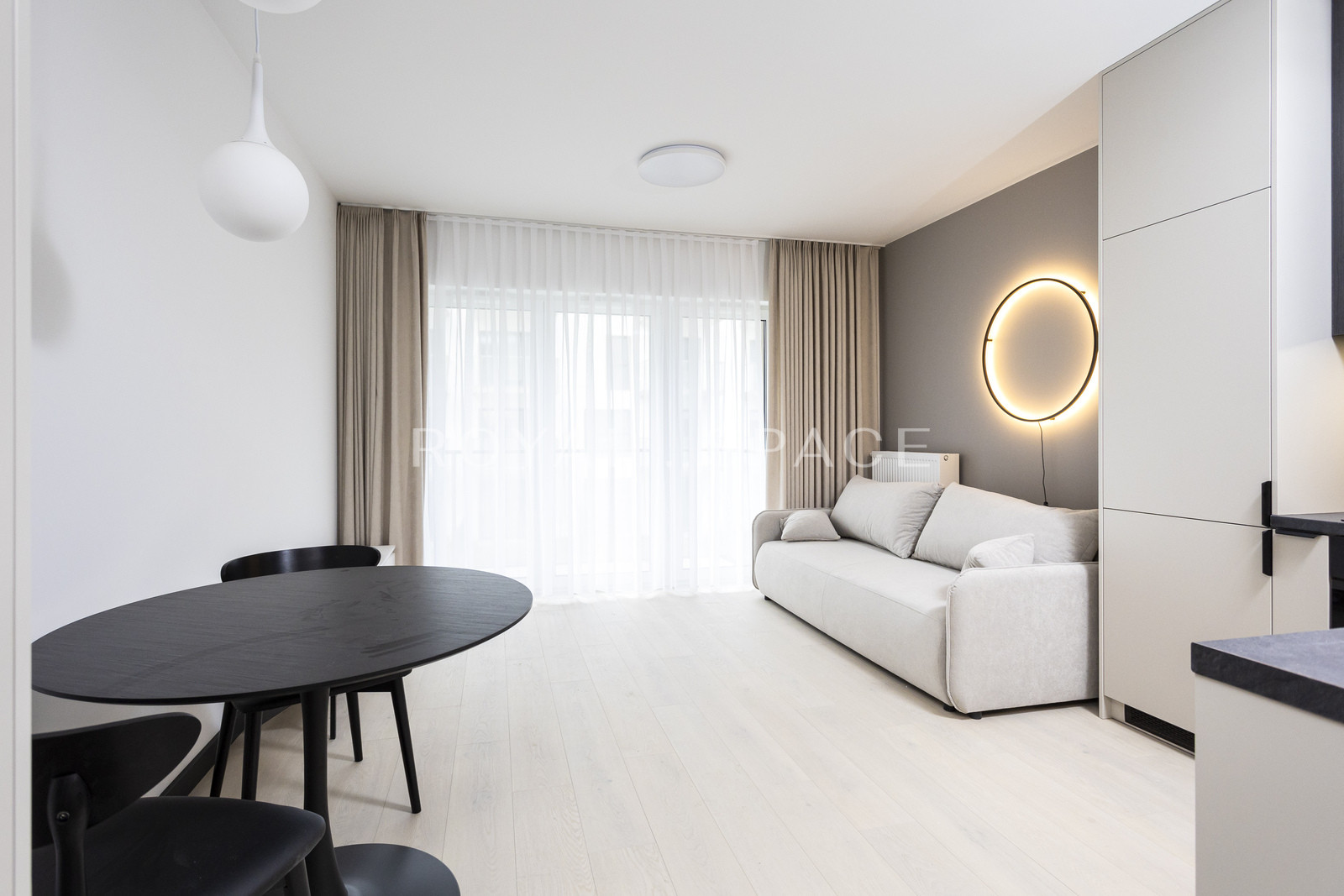 Nowoczesna kawalerka przy parku | BELG