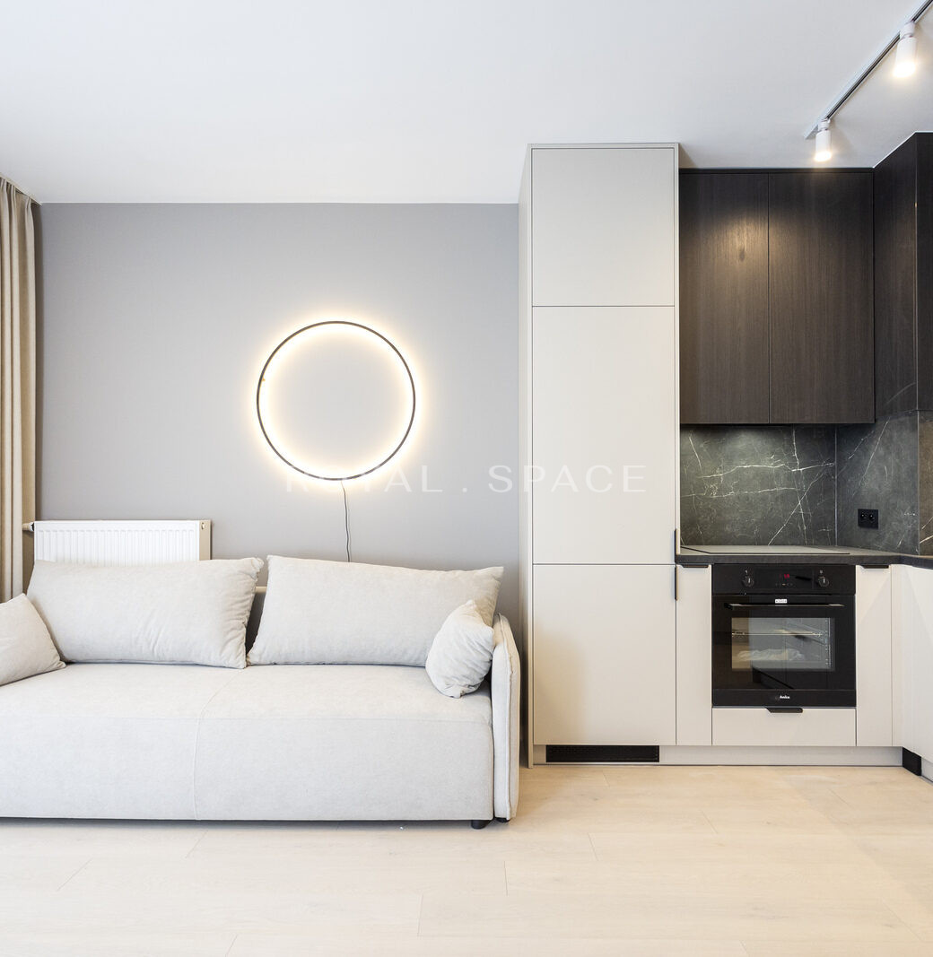 Nowoczesna kawalerka przy parku | BELG