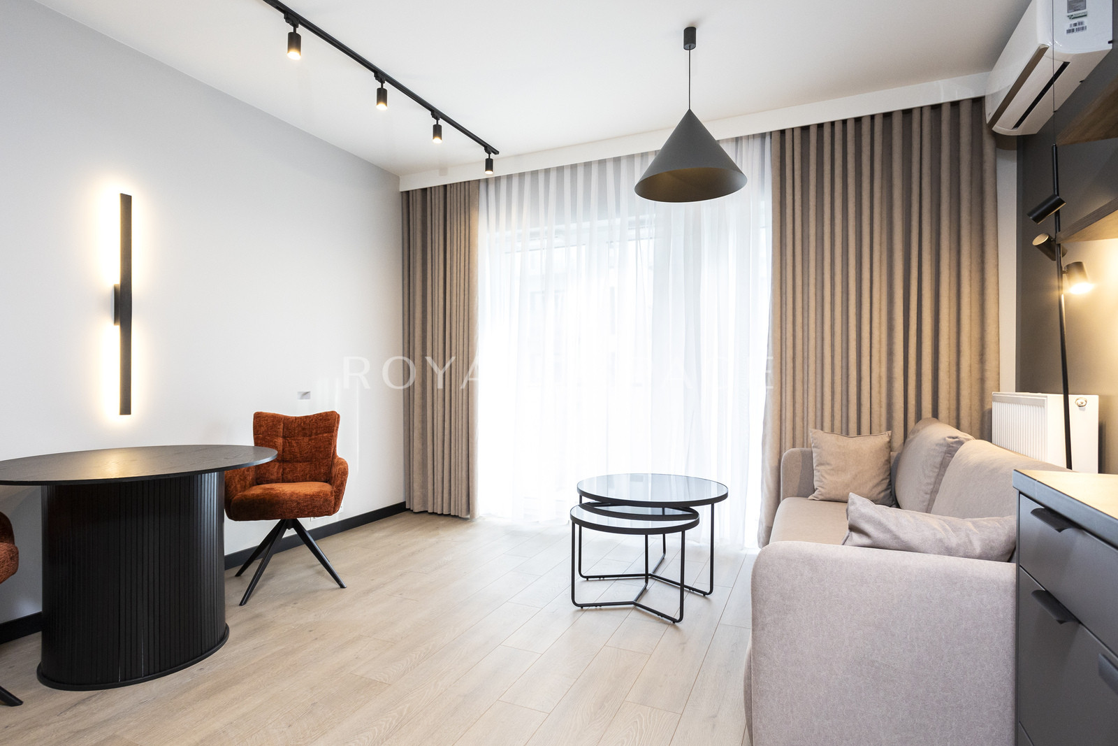 Modern Studio by the Park | BELG