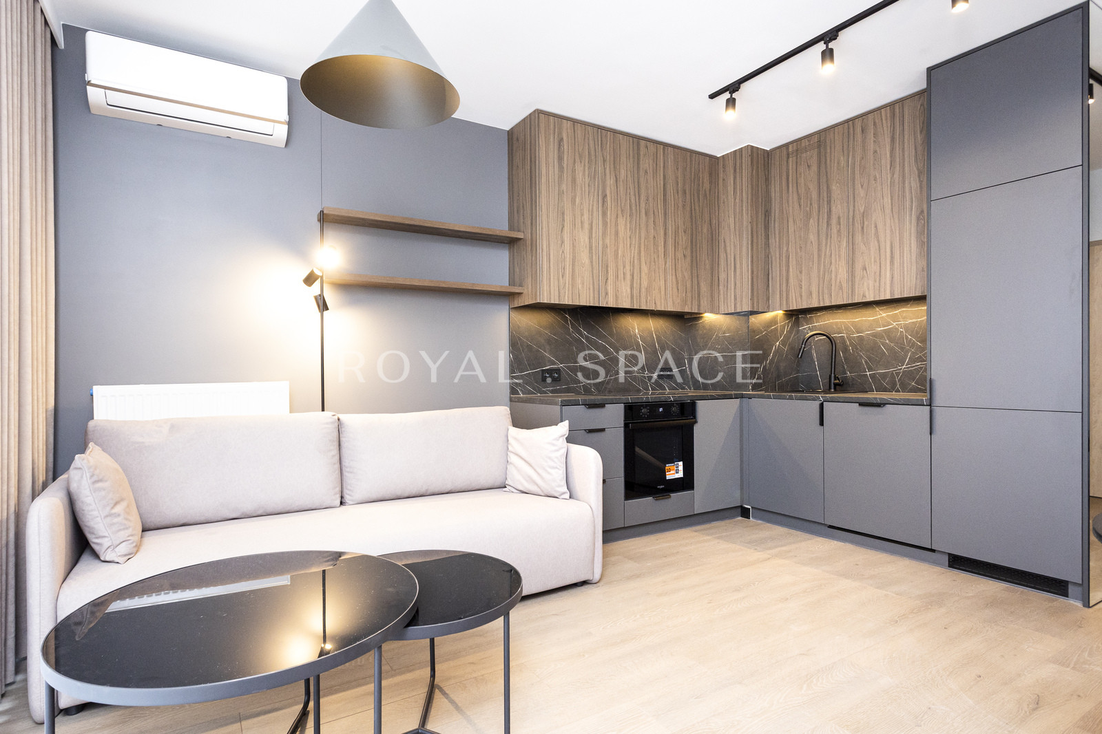 Modern Studio by the Park | BELG