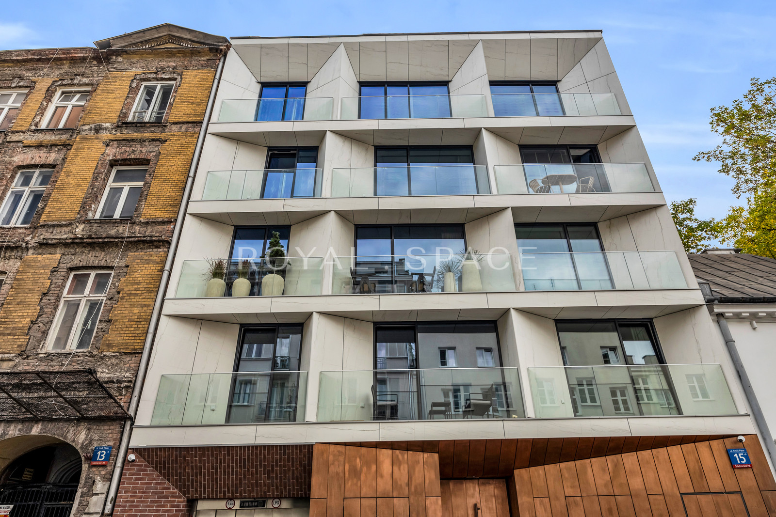 Stylowy apartament z loggią przy Emilii Plater 15!