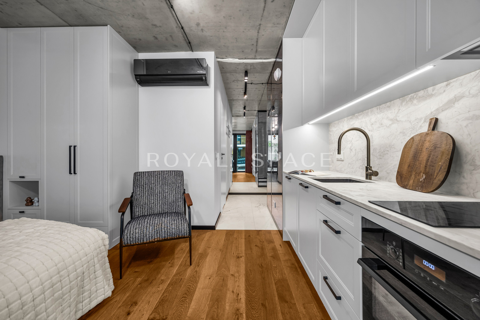 Stylowy apartament z loggią przy Emilii Plater 15!