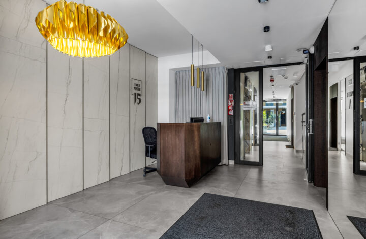 Stylowy apartament z loggią przy Emilii Plater 15!