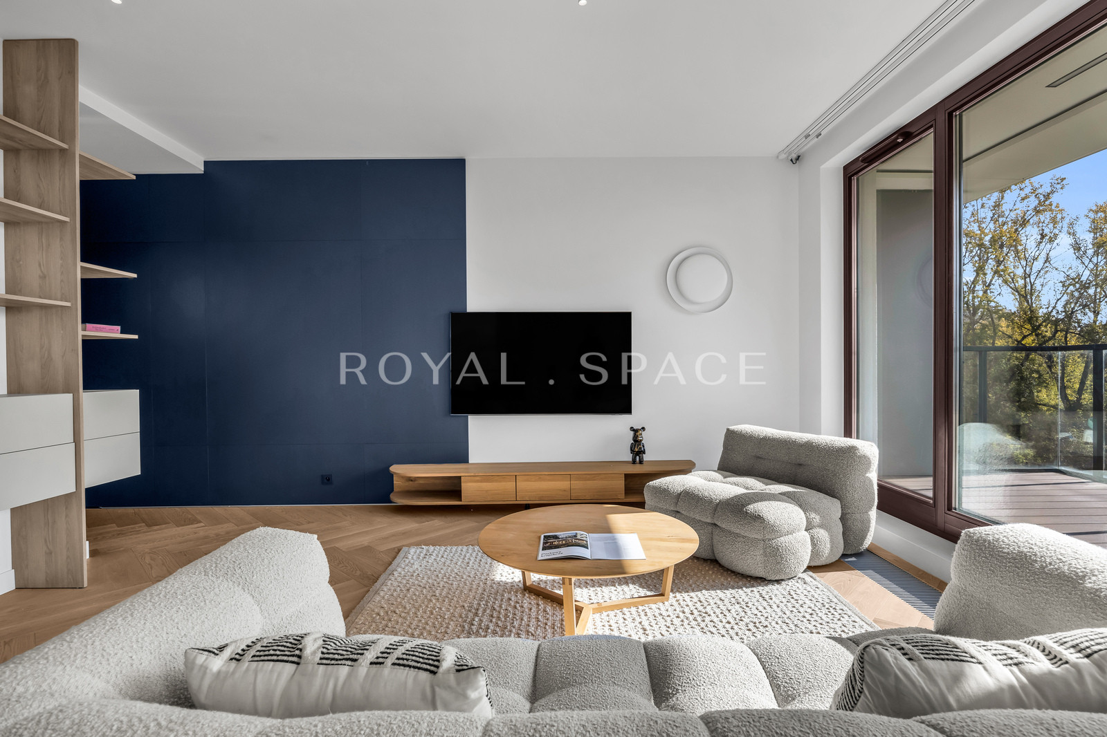 Luksusowy apartament z tarasem i widokiem na park