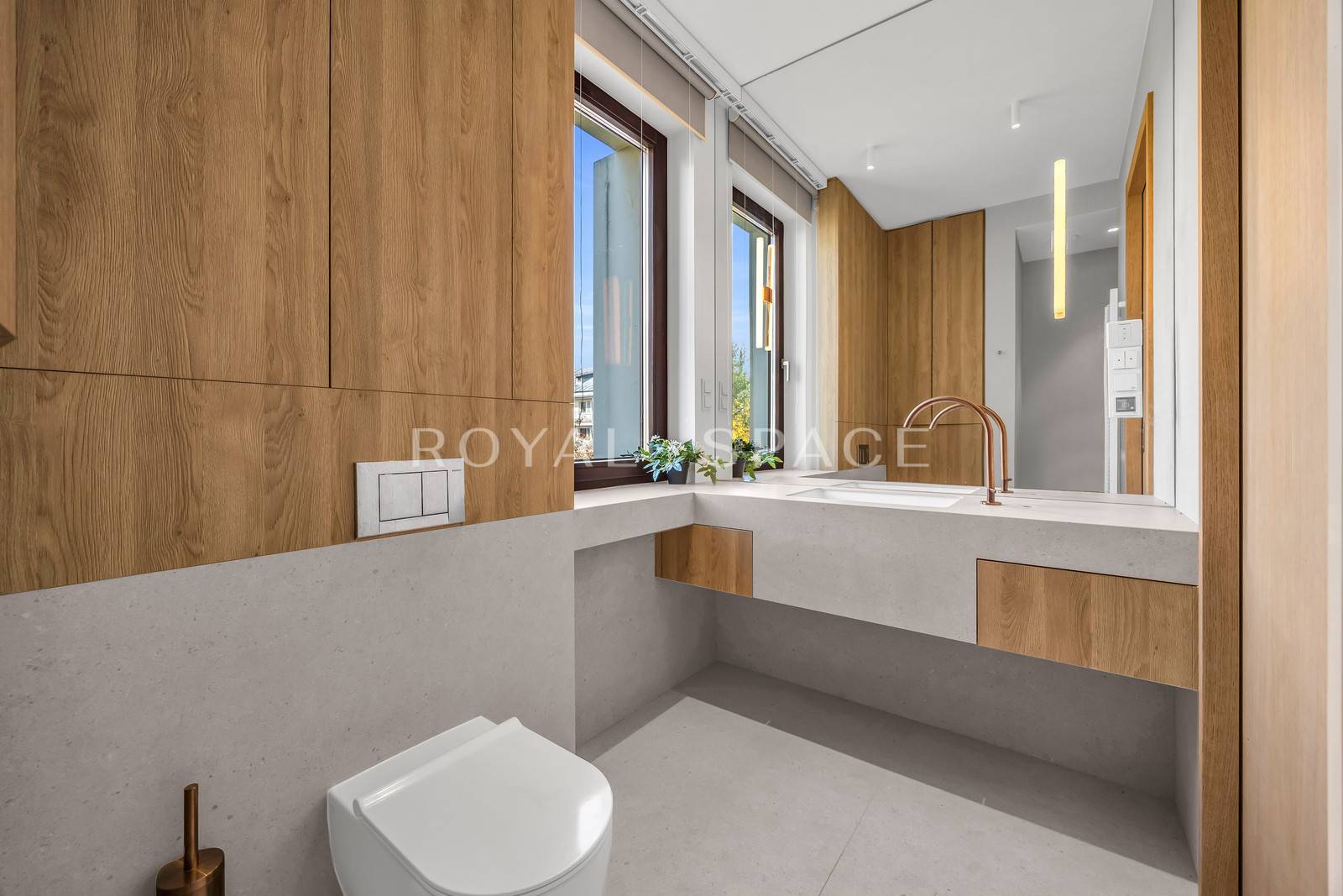 Luksusowy apartament z tarasem i widokiem na park