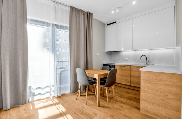 Apartment with a loggia in a luxury developmet!