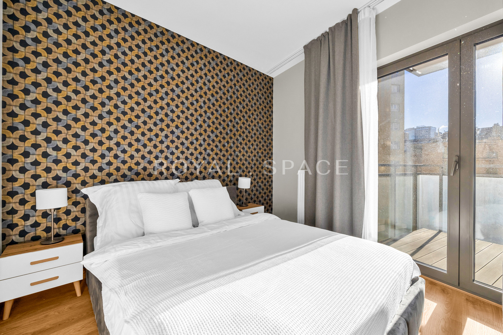 Apartment with a loggia in a luxury developmet!