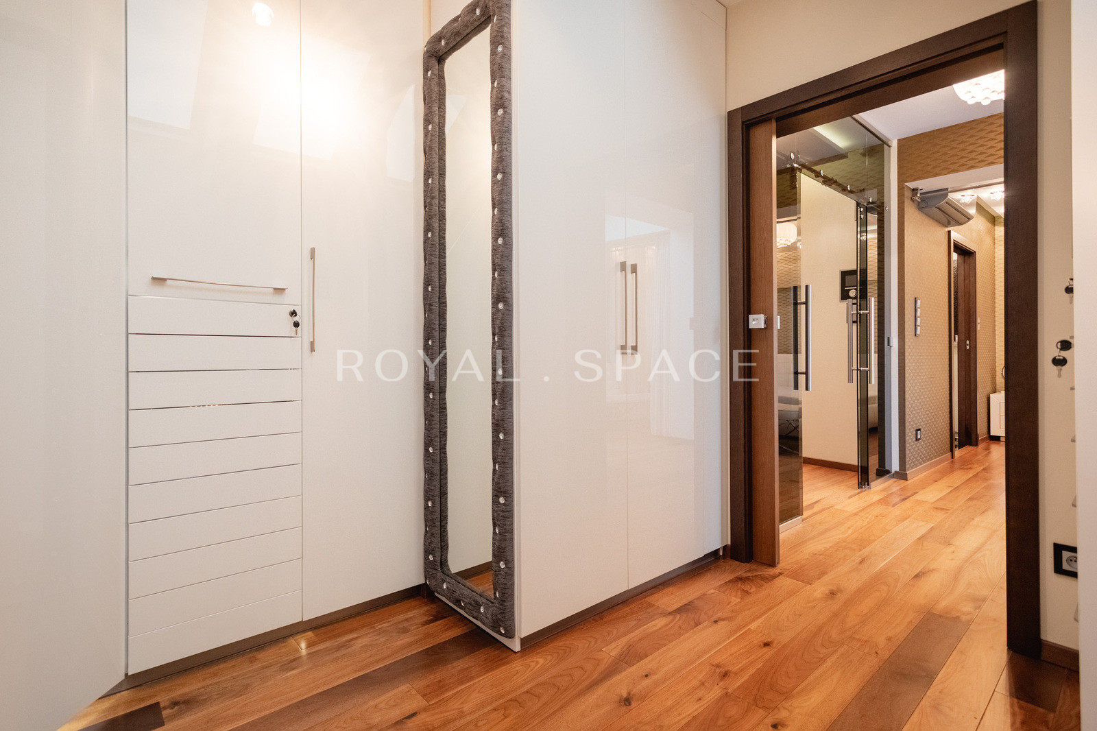 Nowoczesny dom na strzeżonym osiedlu | Kobierzyn