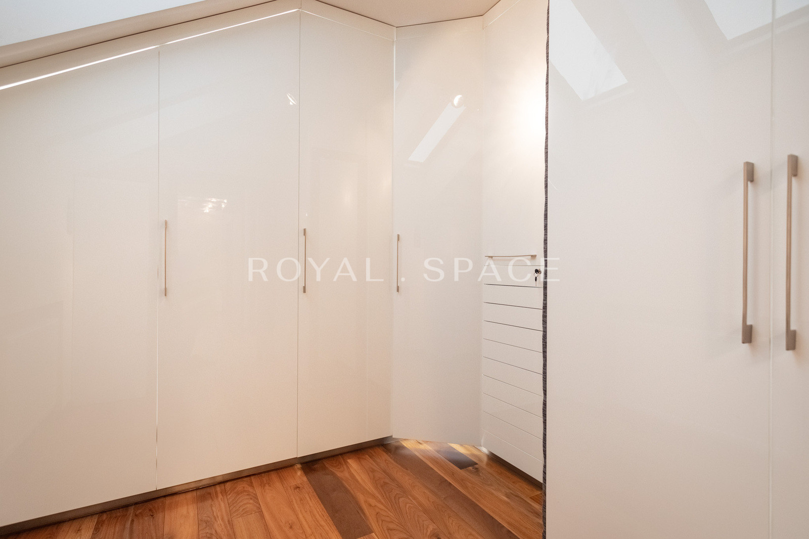 Nowoczesny dom na strzeżonym osiedlu | Kobierzyn