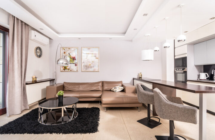 Spacious Apartment with a Private Garden!