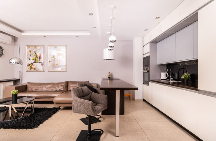 Spacious Apartment with a Private Garden!