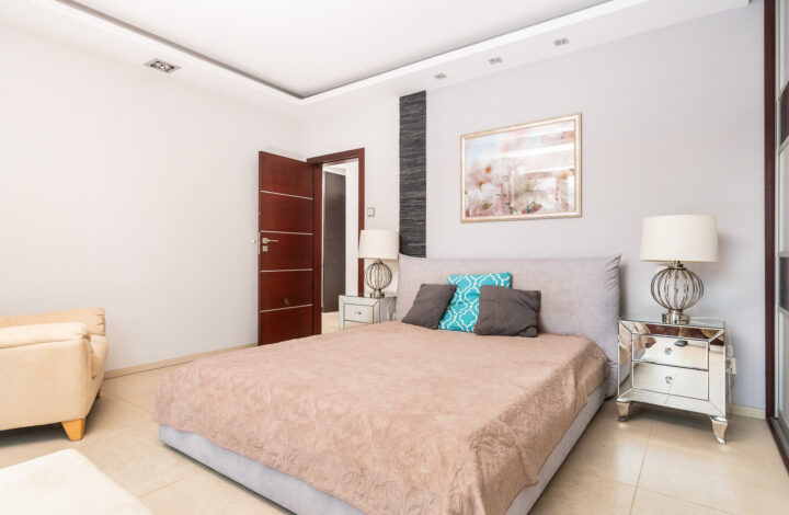 Spacious Apartment with a Private Garden!