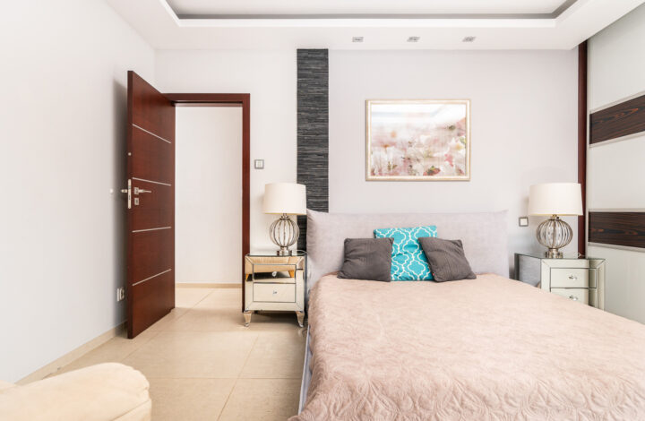 Spacious Apartment with a Private Garden!