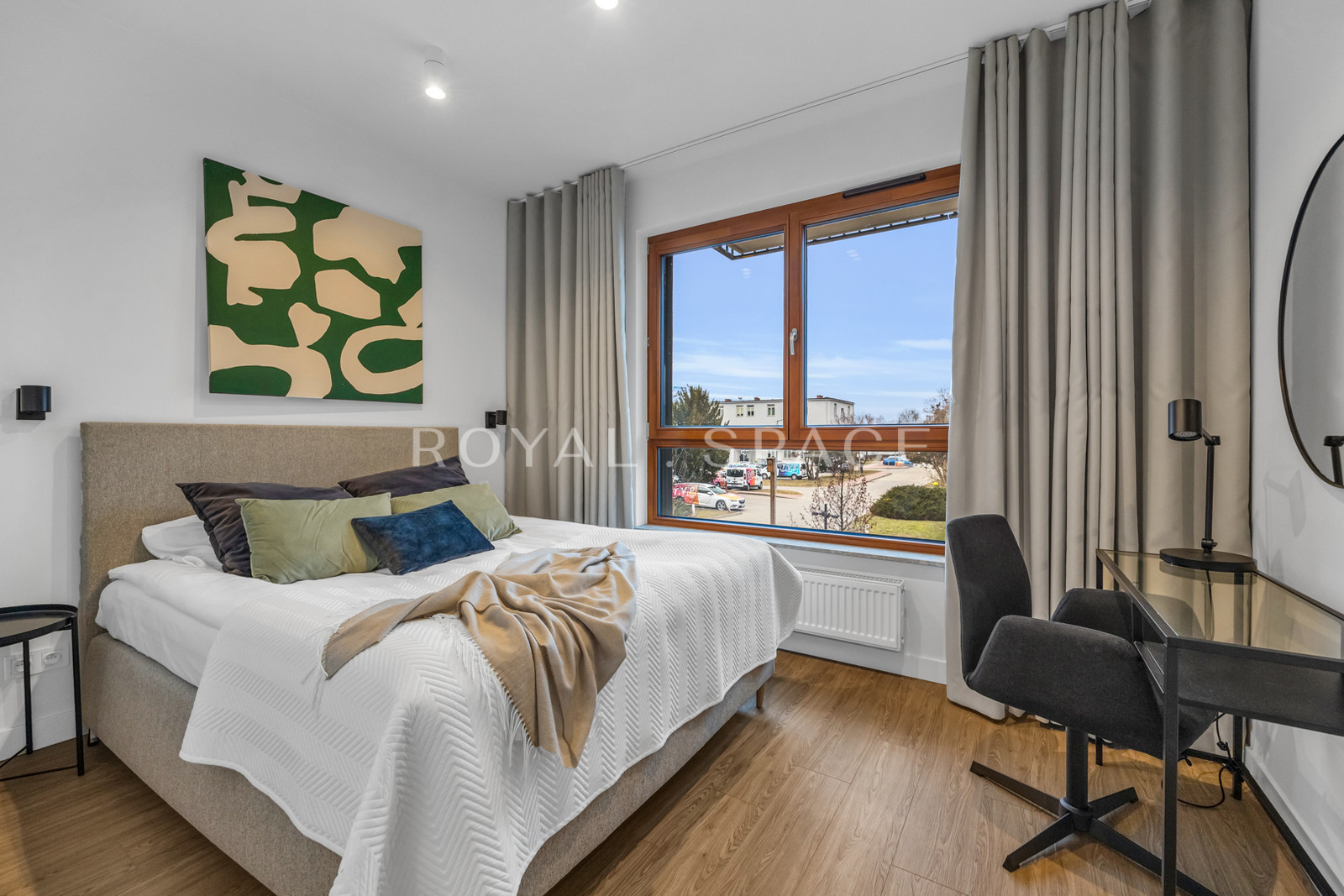 A modern 3-room apartment with two bathrooms!