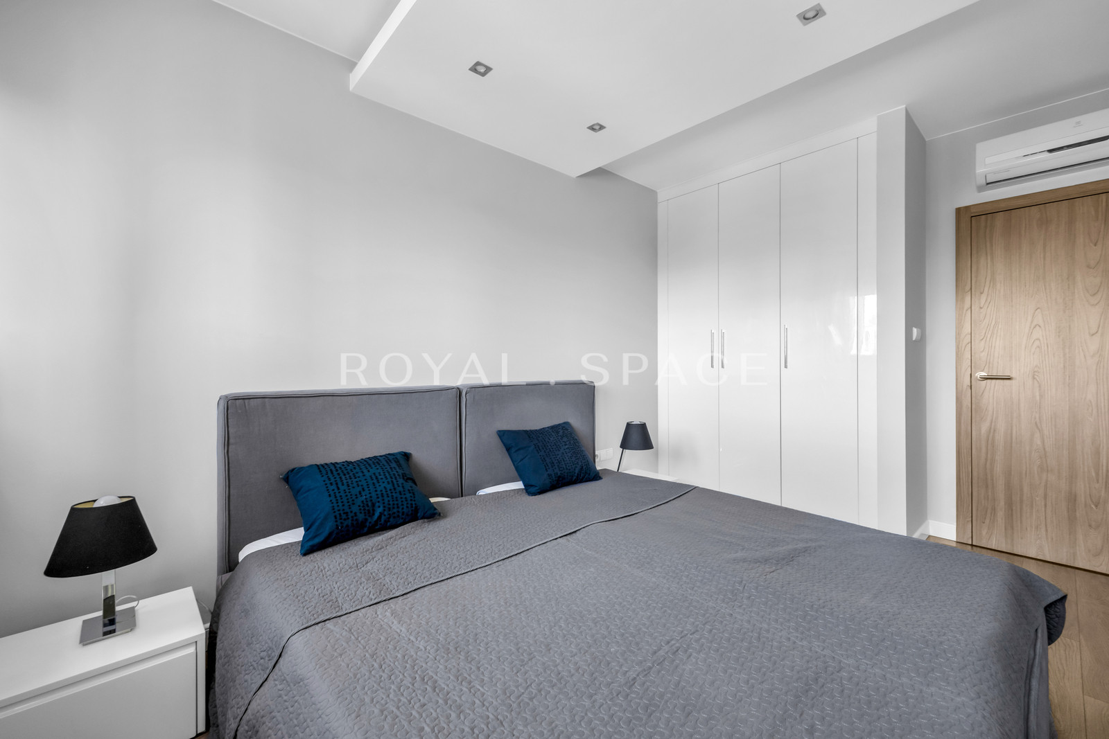 Spacious apartment in the heart of Wola | 3 rooms