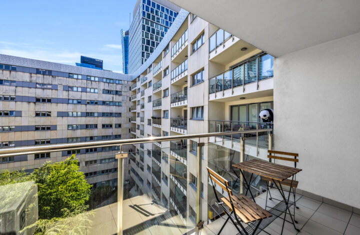 Spacious apartment in the heart of Wola | 3 rooms