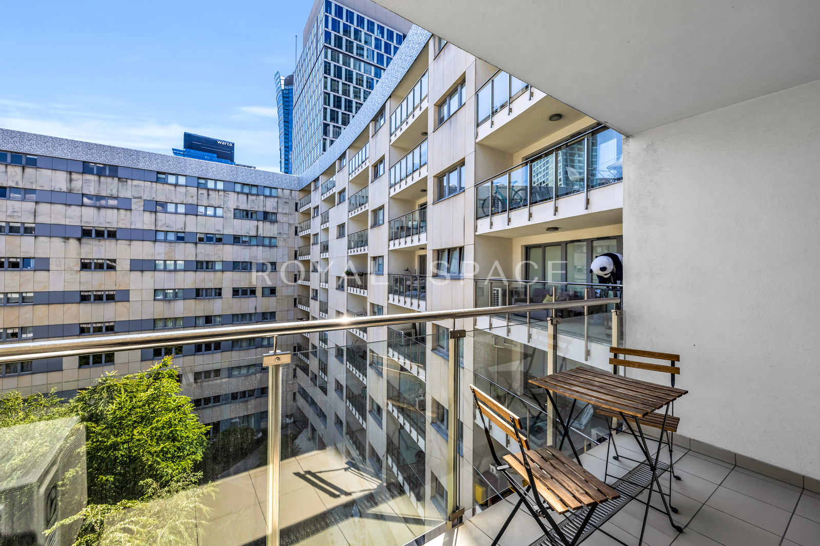 Spacious apartment in the heart of Wola | 3 rooms