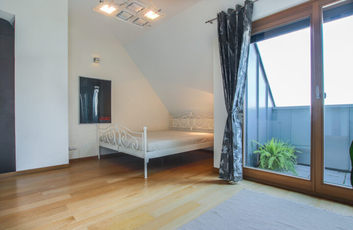 Unikatowy penthouse z widokiem na Wawel!