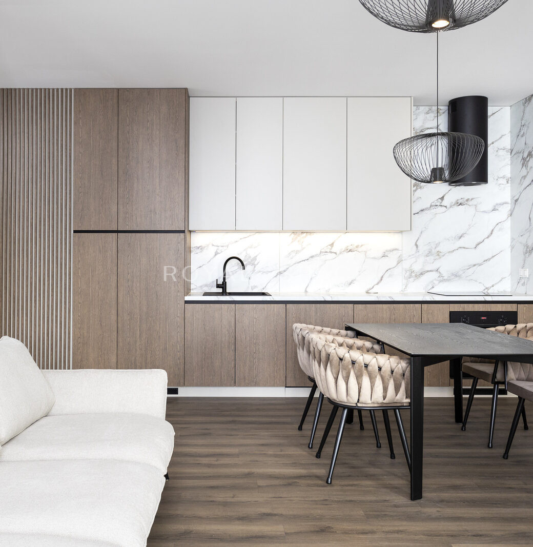 Modern apartment with loggia | Sky+