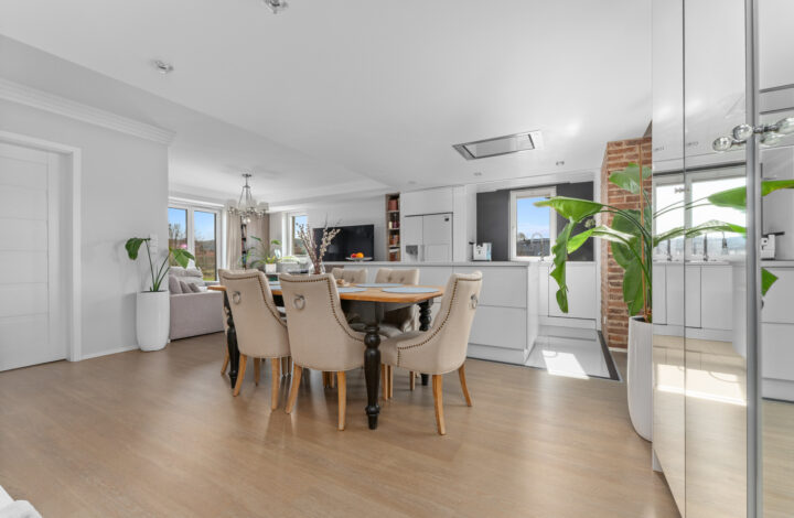 Nowoczesny apartament blisko Lasu Wolskiego