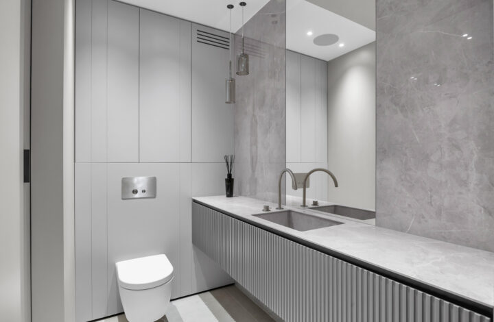 Złota 44 | Apartament z panoramicznym widokiem