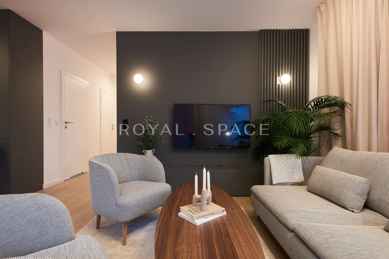 Stylish apartment with terrace| Metro