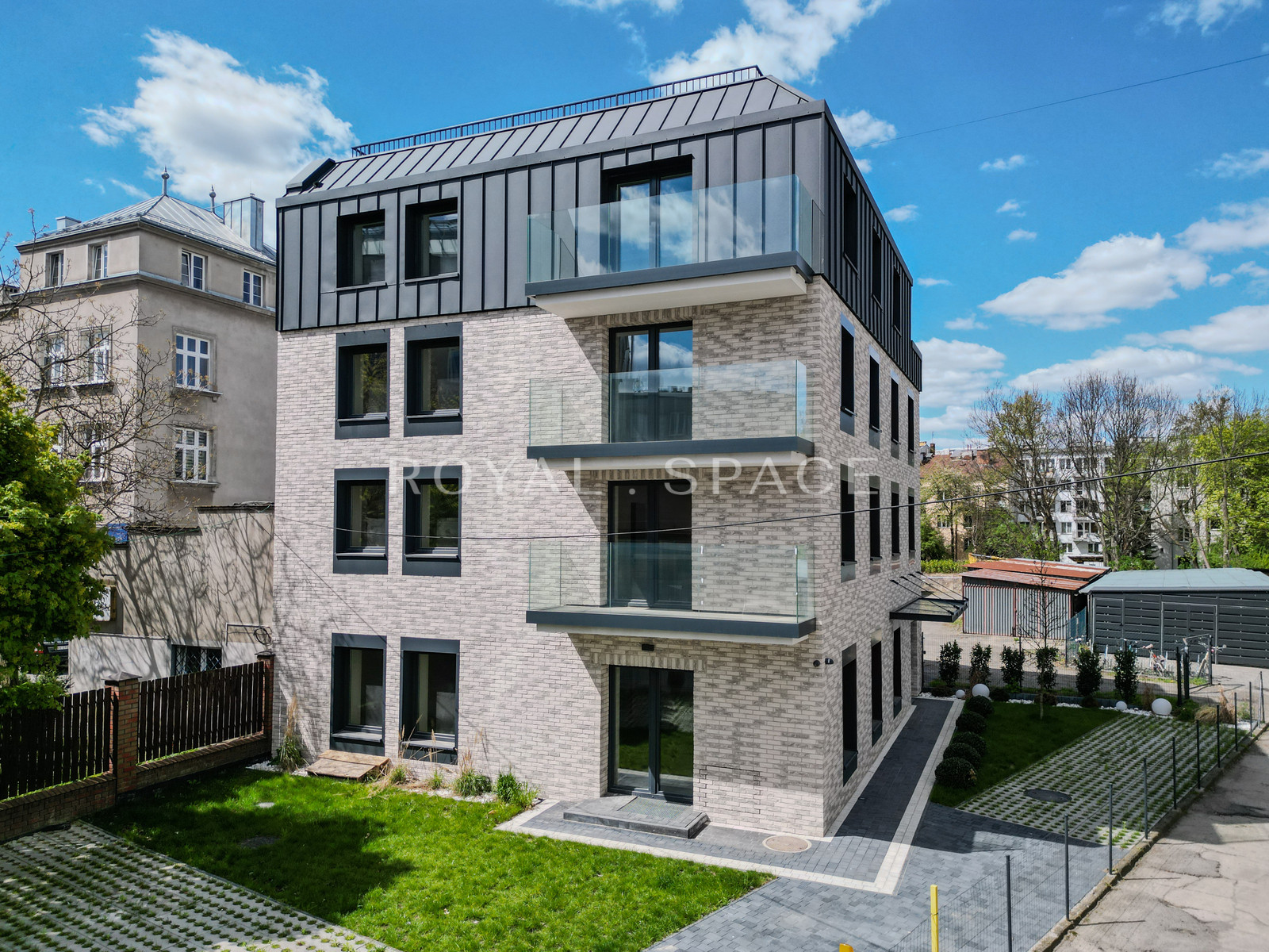 Boutique apartment with private lift access!