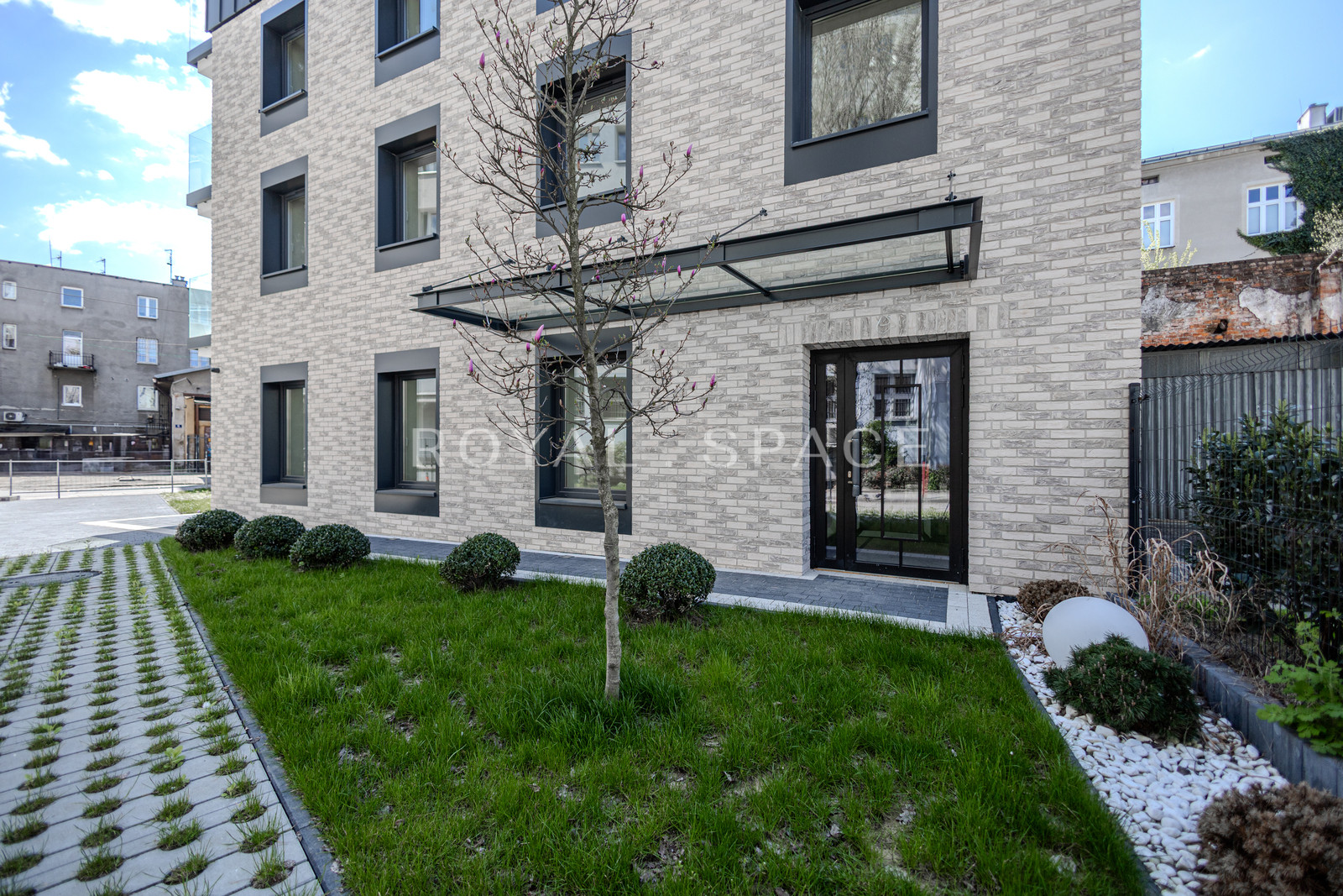 Modern apartment in prime Salwator location