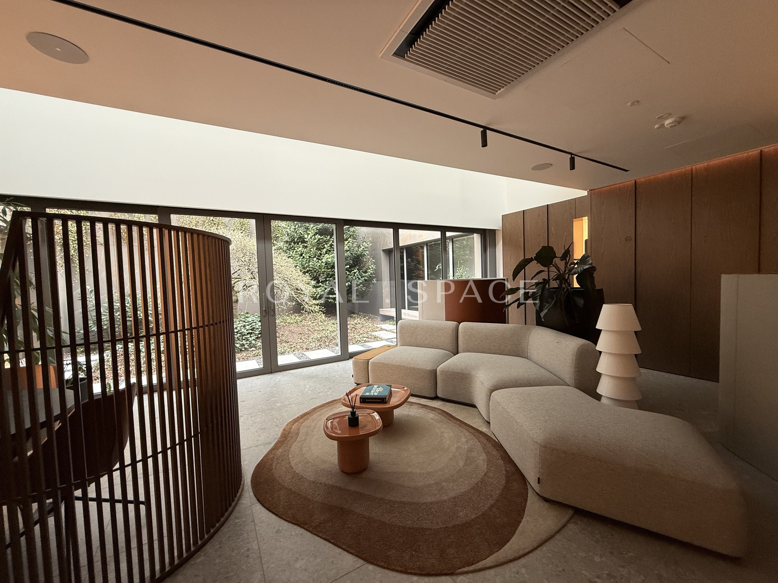 Comfortable studio with balcony | N14