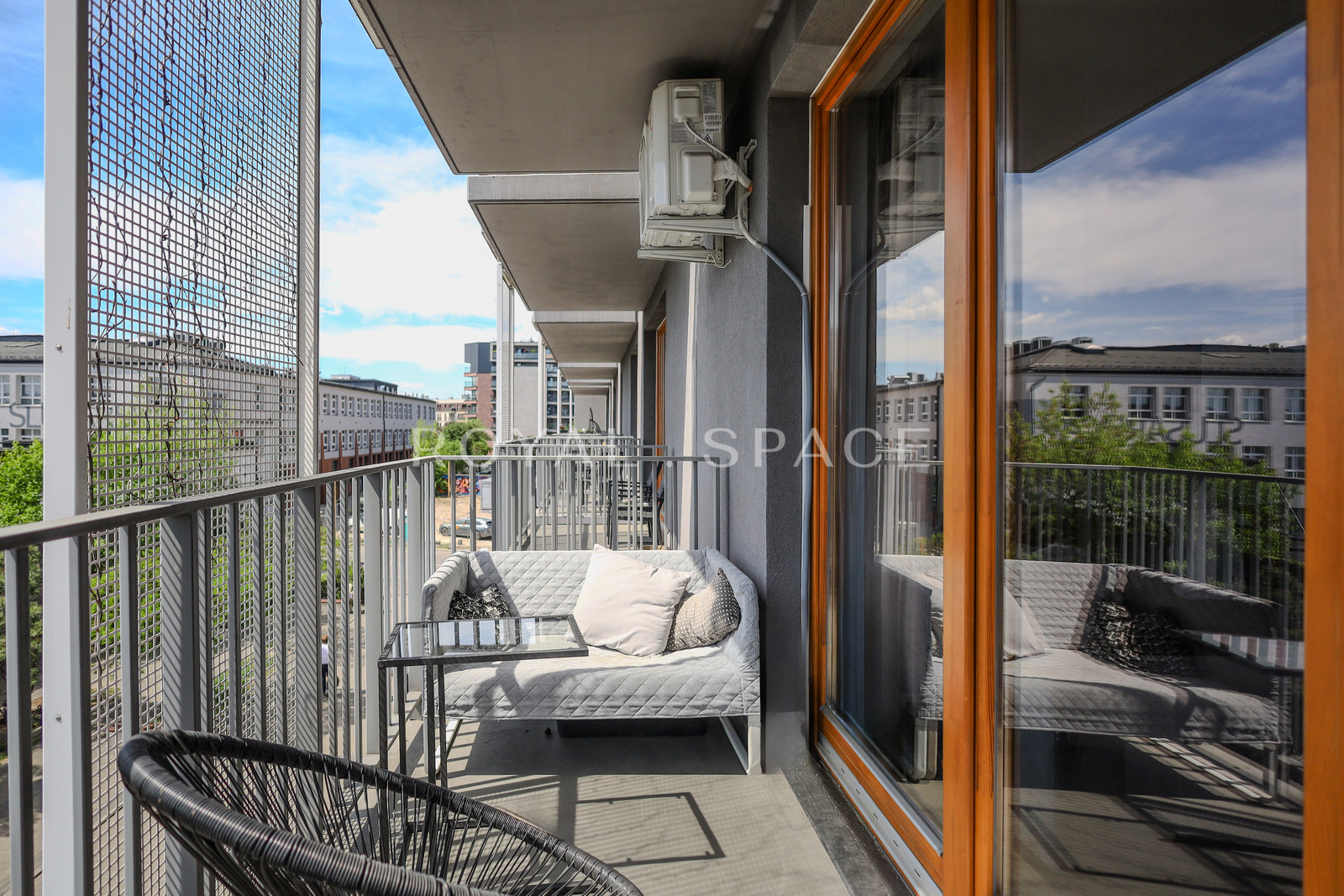 Stylowy apartament z 2 balkonami | MOCAK