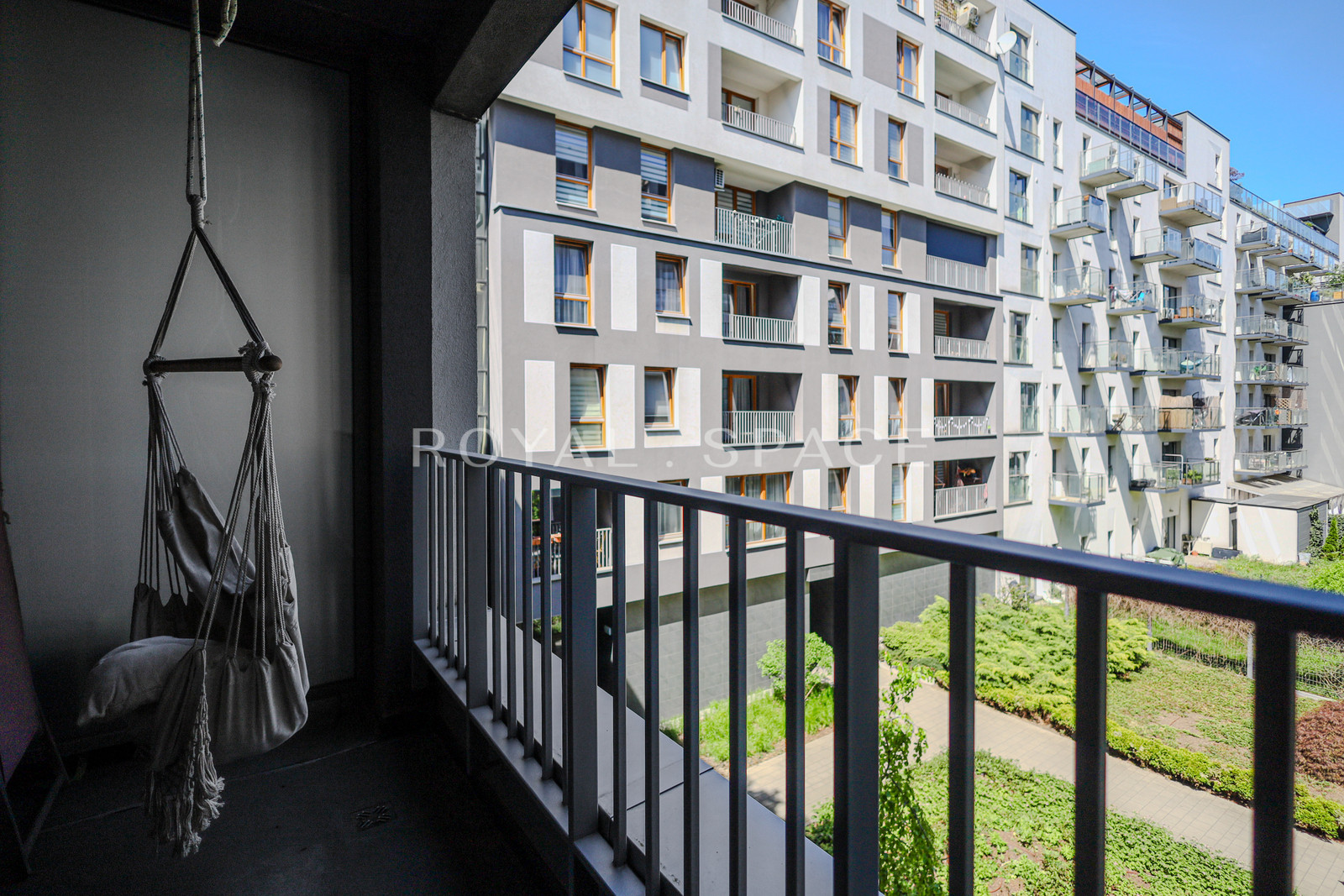 Stylowy apartament z 2 balkonami | MOCAK